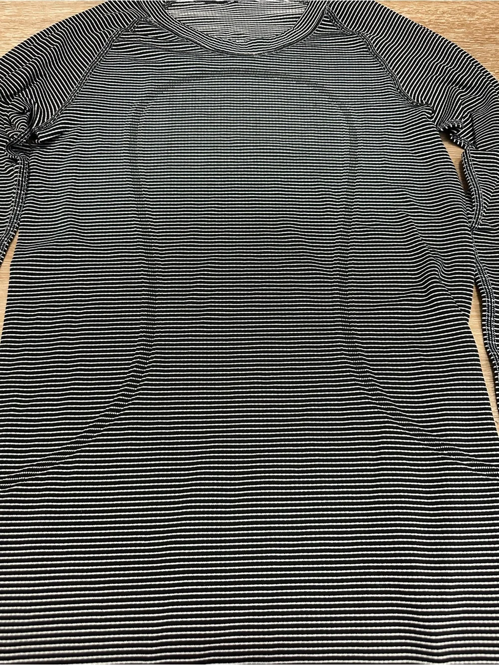 Lululemon Run: Swiftly Tech Long Sleeve Crew